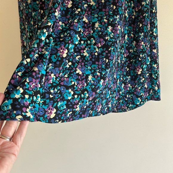 Floral A-Line Bohemian Flow Women's Navy Rayon Skirt Size Large LCSW Camrose - Picture 2 of 12